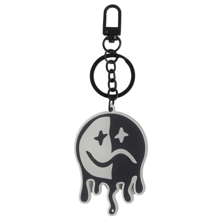 GRAFFITI SMILEY KEYCHAIN